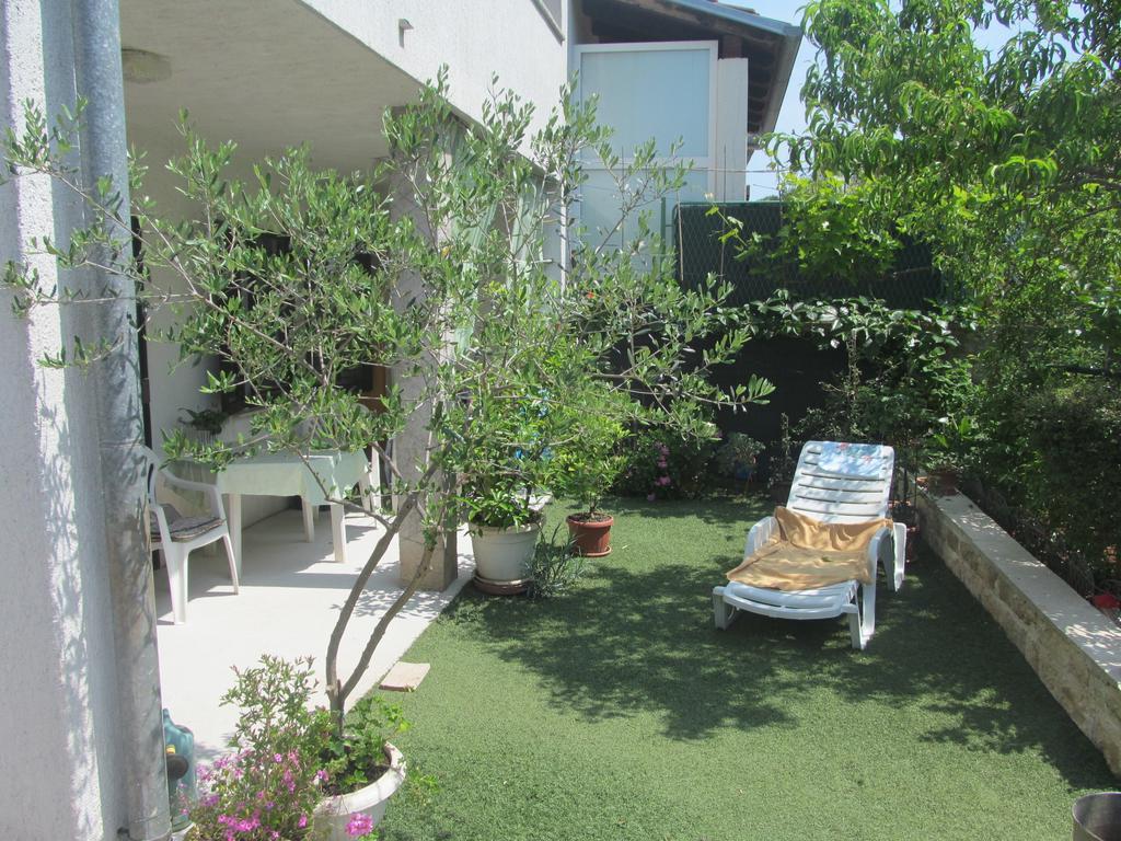 Apartment Artusi Pula Habitación foto