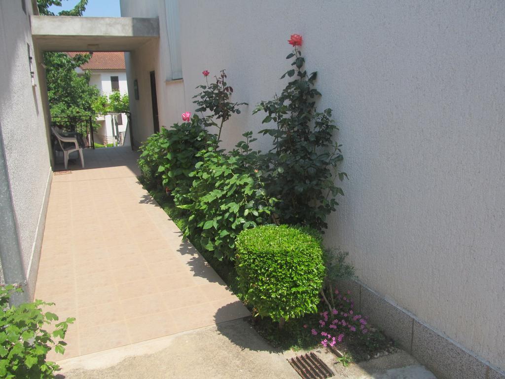 Apartment Artusi Pula Habitación foto