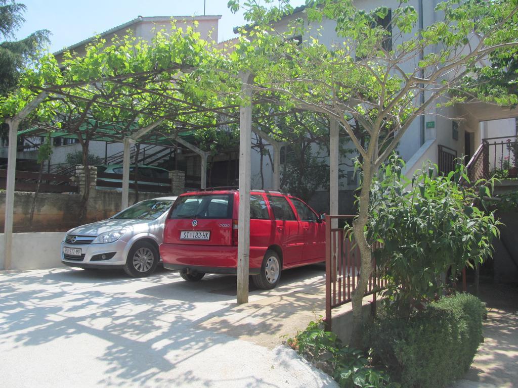 Apartment Artusi Pula Habitación foto